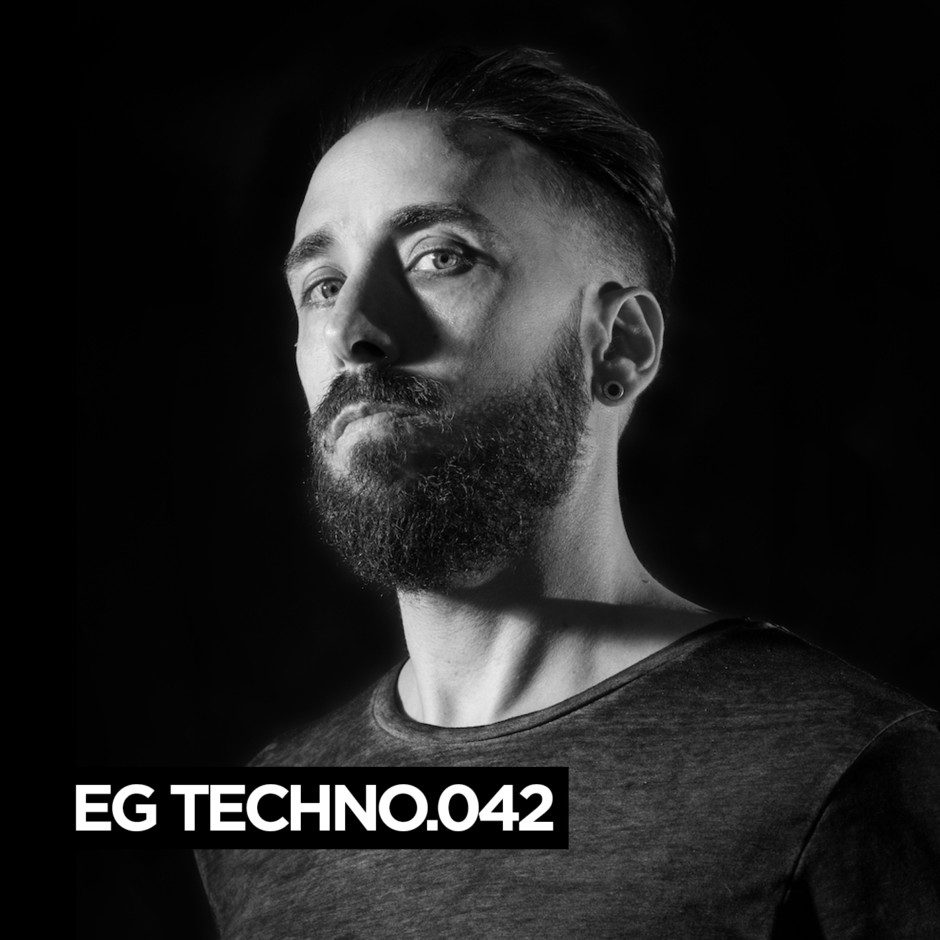 EG-TECHNO-042-Cristian-Varela