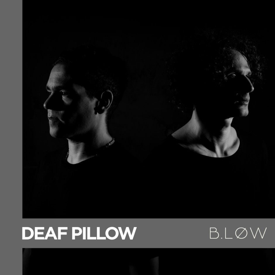 TCS-BLOW-Deaf-Pillow
