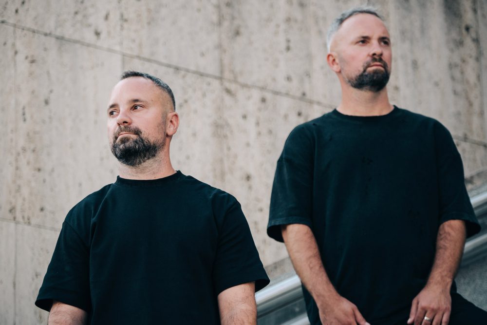 Bratri-by-Filip-Kustka