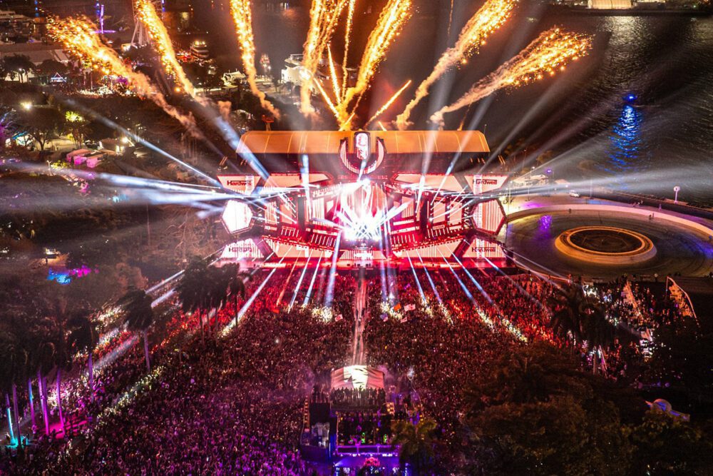 Ultra-Miami-Facebook