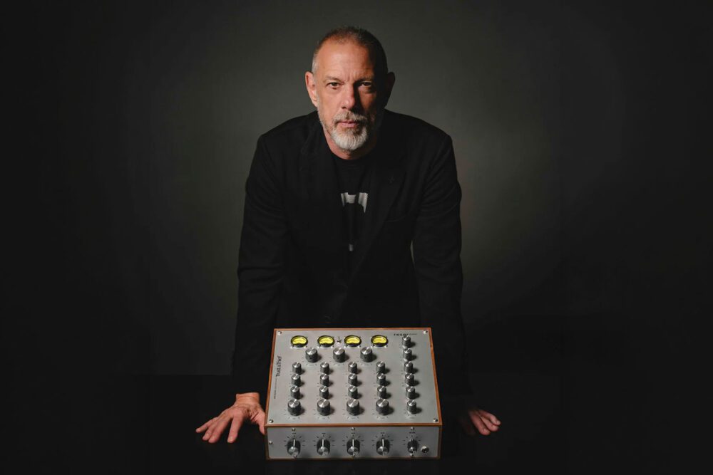 Eric-Hilton-RESØR-Website